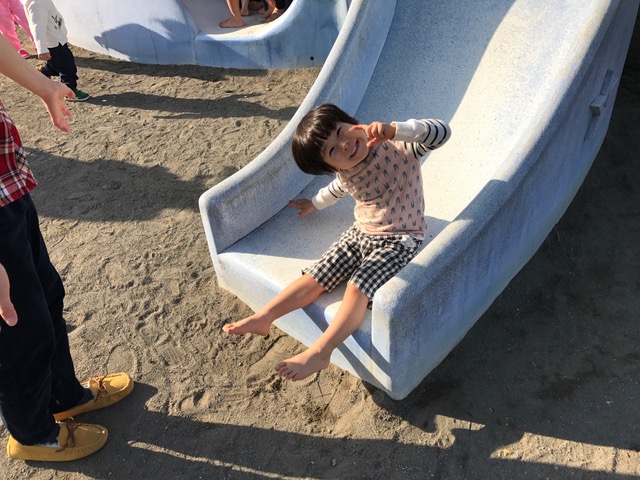 {CAPTION}